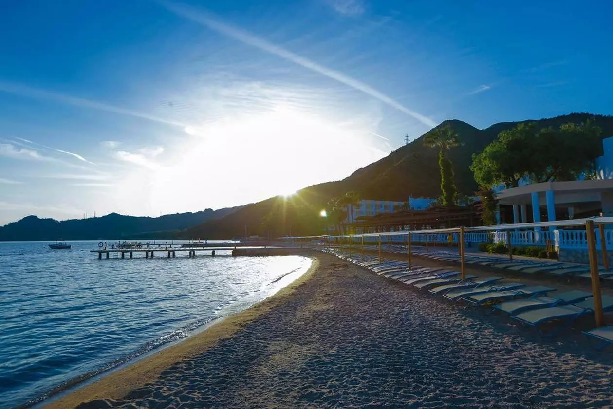 fortezzabeach_shabaviz (9).jpg